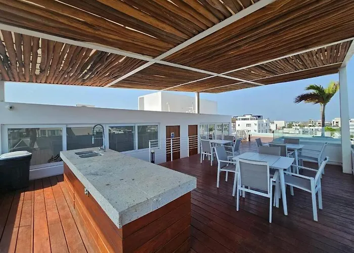 Apartment Kumaru Steps From The